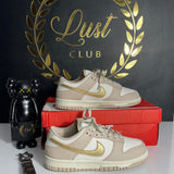 Nike Dunk Metallic Gold (PRONTA ENTREGA) Tamanho 34