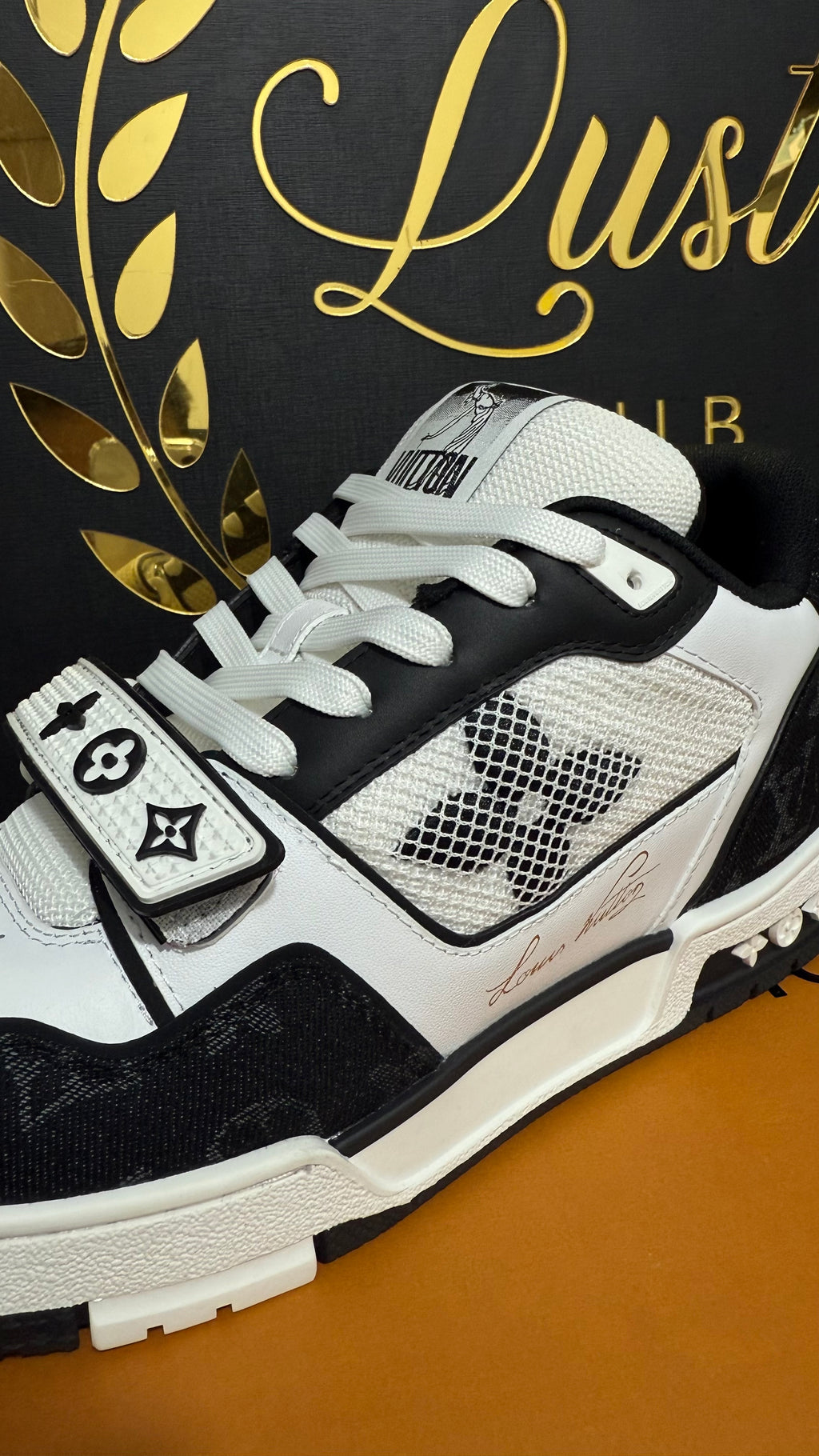 Louis Vuitton Trainer (LANÇAMENTO) (PRONTA ENTREGA) Tamanho 42