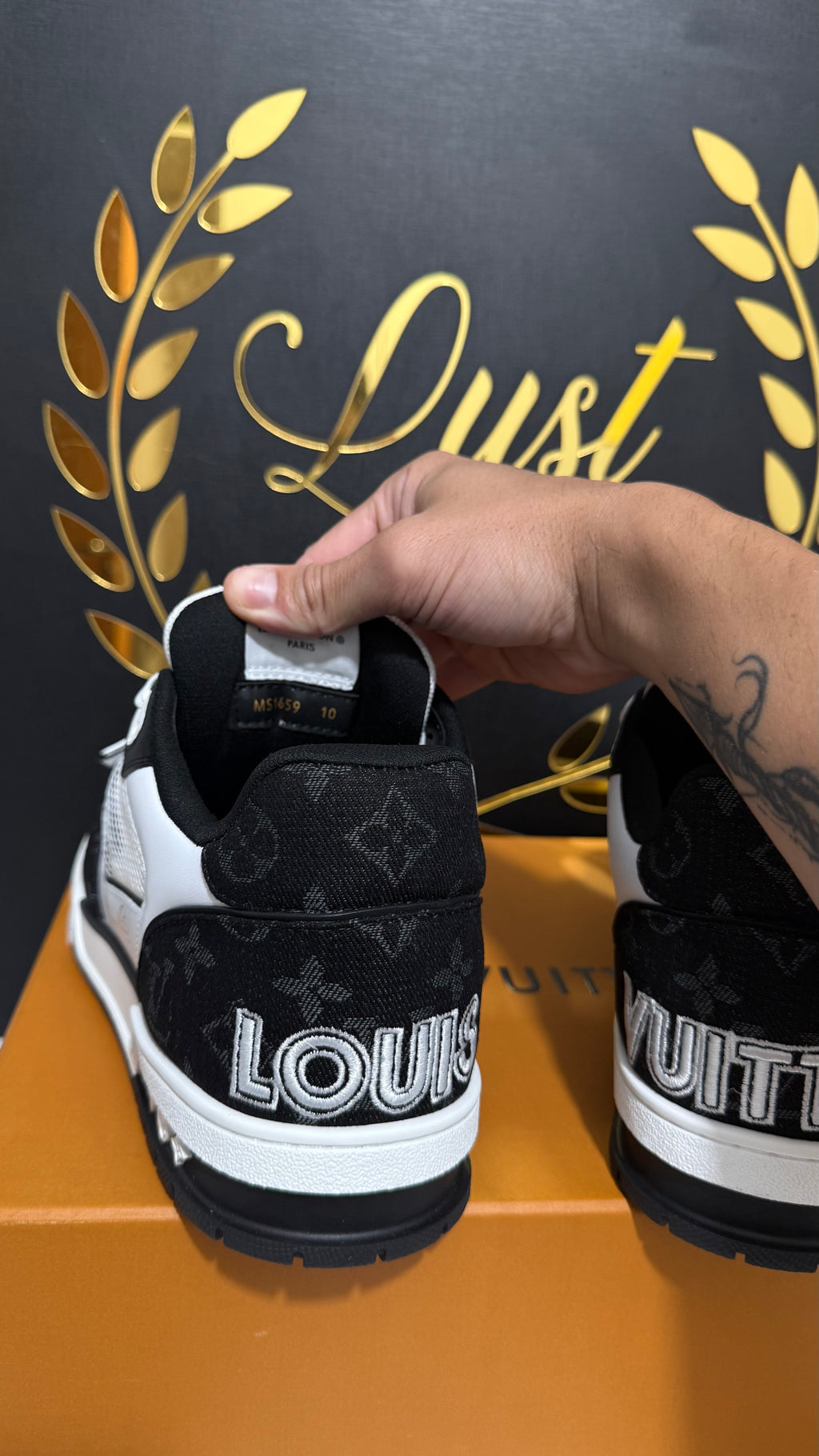Louis Vuitton Trainer (LANÇAMENTO) (PRONTA ENTREGA) Tamanho 42