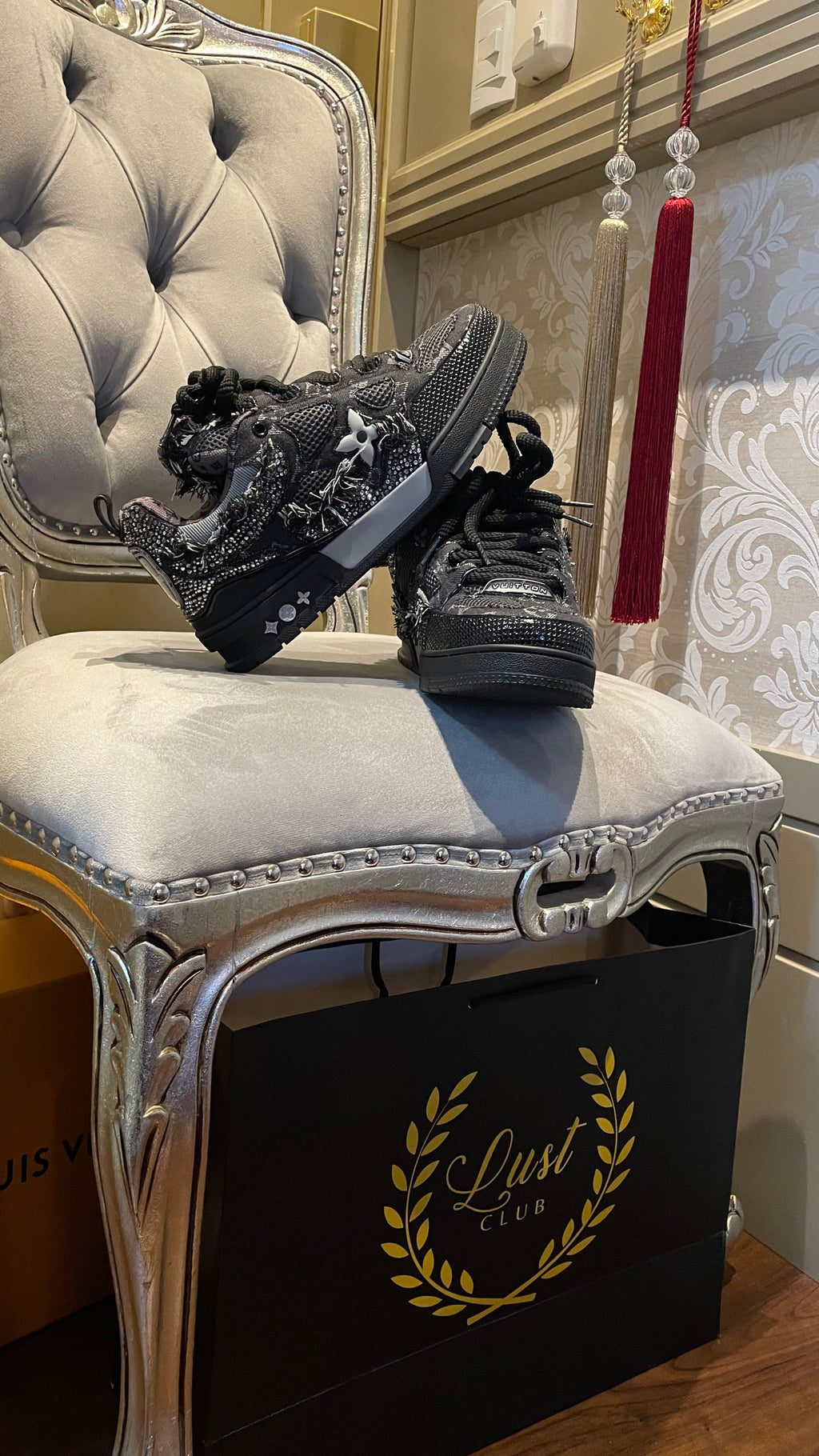 Louis Vuitton Skate Swarovsky