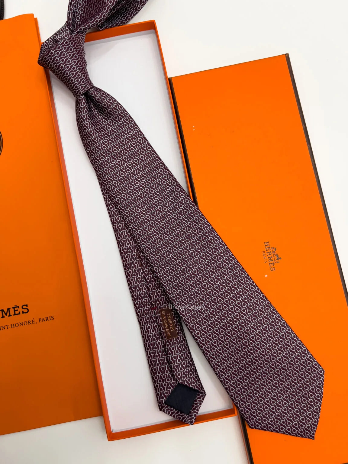 Gravata Hermès Red White