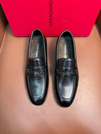 Sapato FERRAGAMO (Pronta Entrega)Tamanho 42