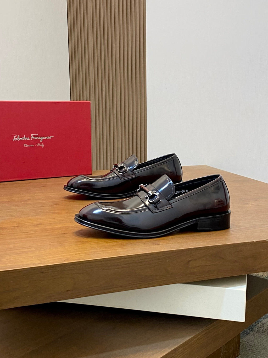 Sapato FERRAGAMO