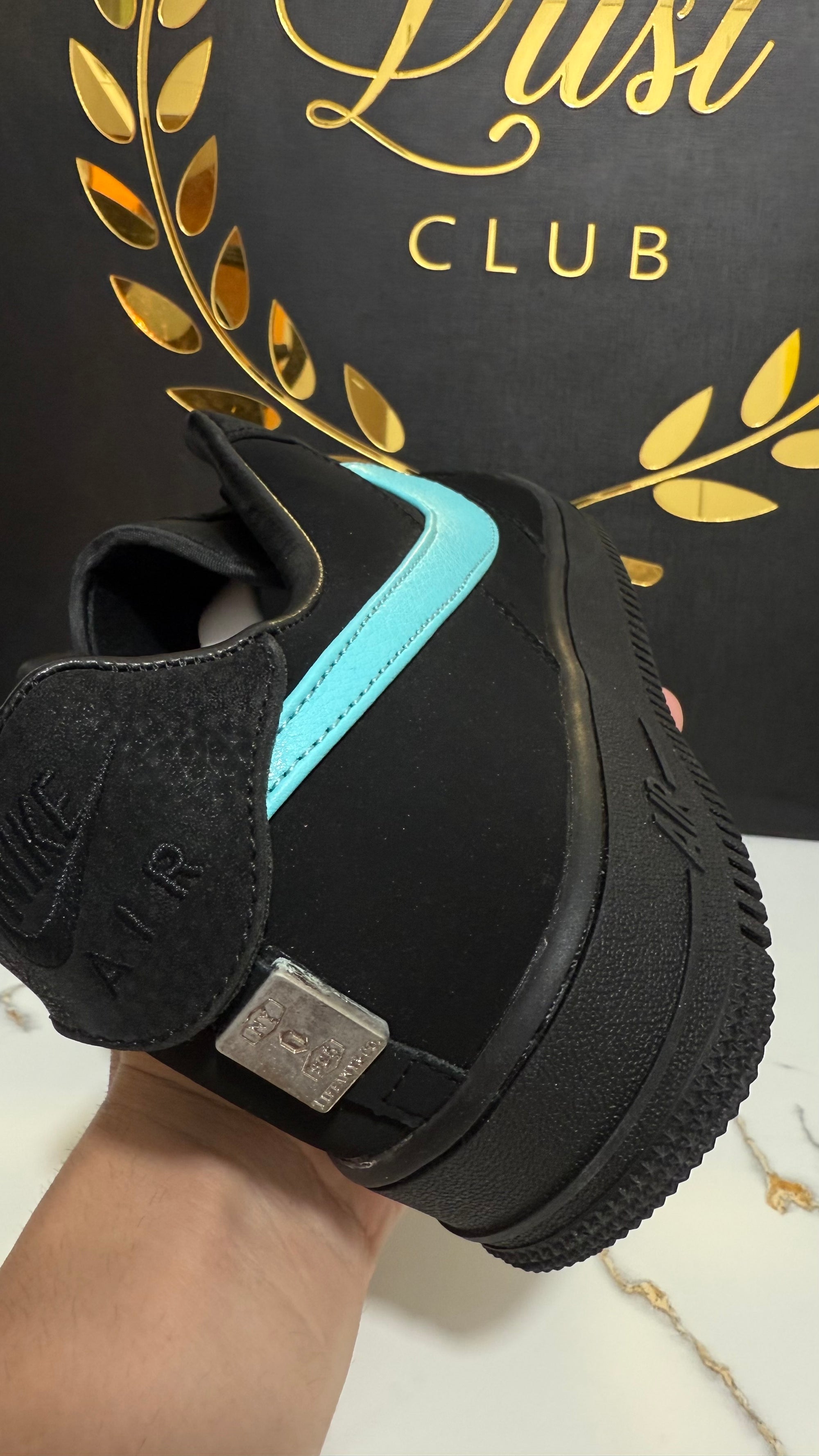 Nike Air Force 1 Low Tiffany & Co.1837 (PRONTA ENTREGA) Tamanho 35