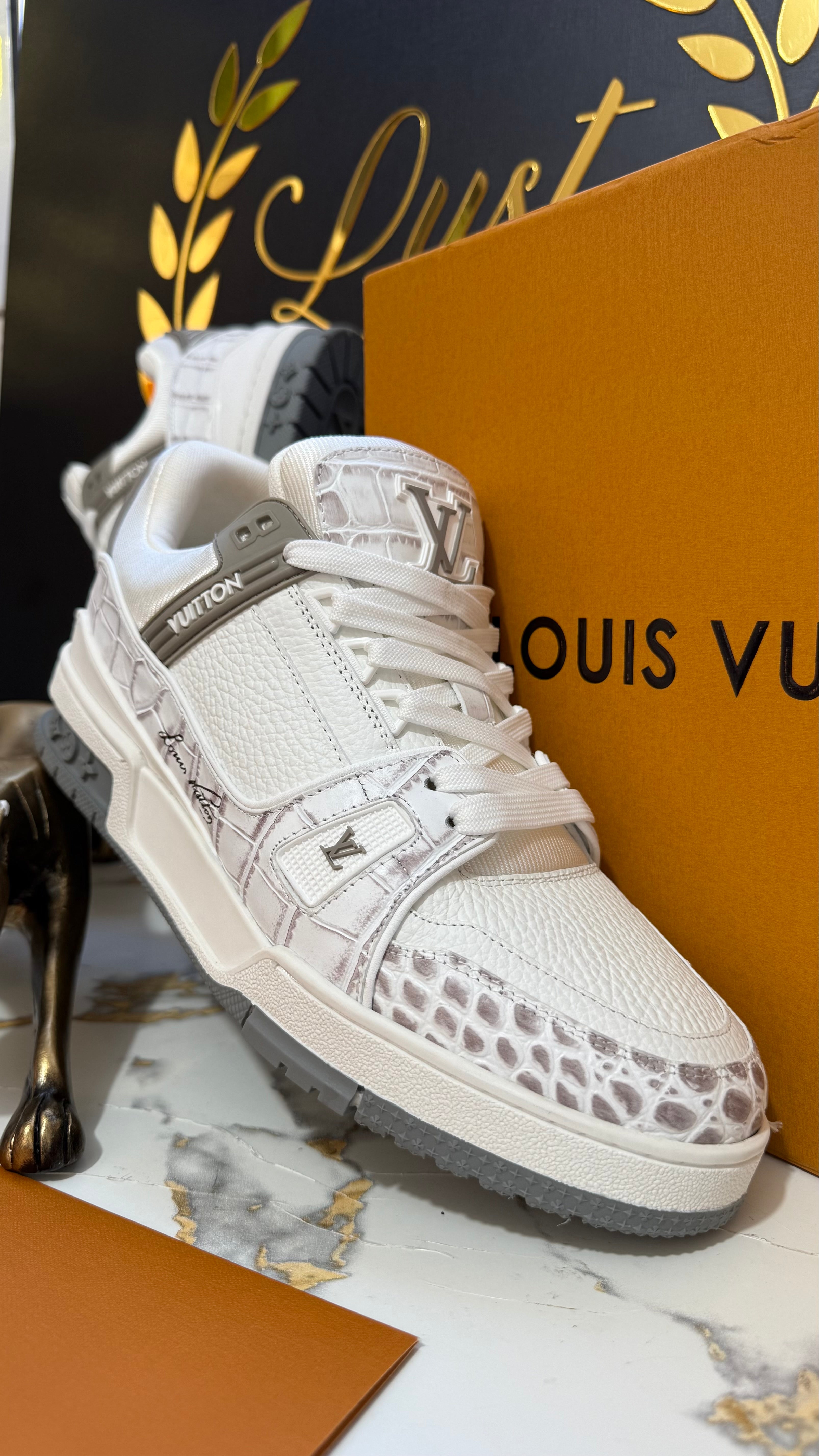 Louis Vuitton Trainer Pele Crocodilo