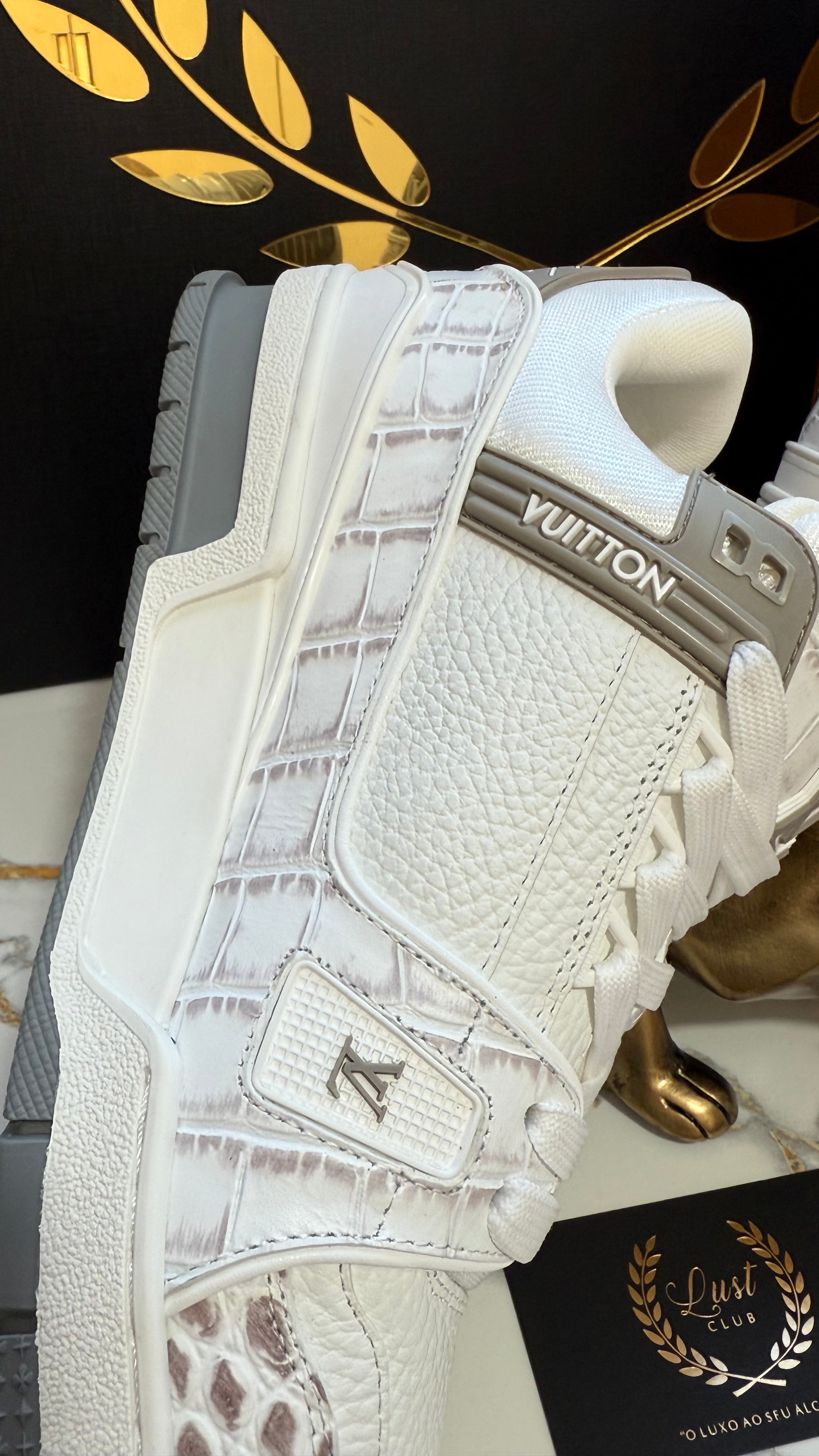 Louis Vuitton Trainer Pele Crocodilo