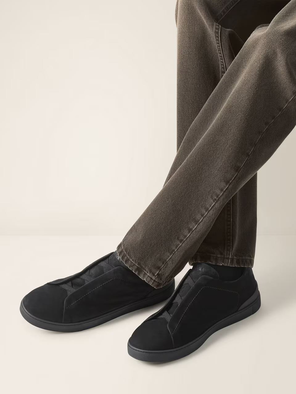 ZEGNA Triple Stitch Sneakers Preto Couro