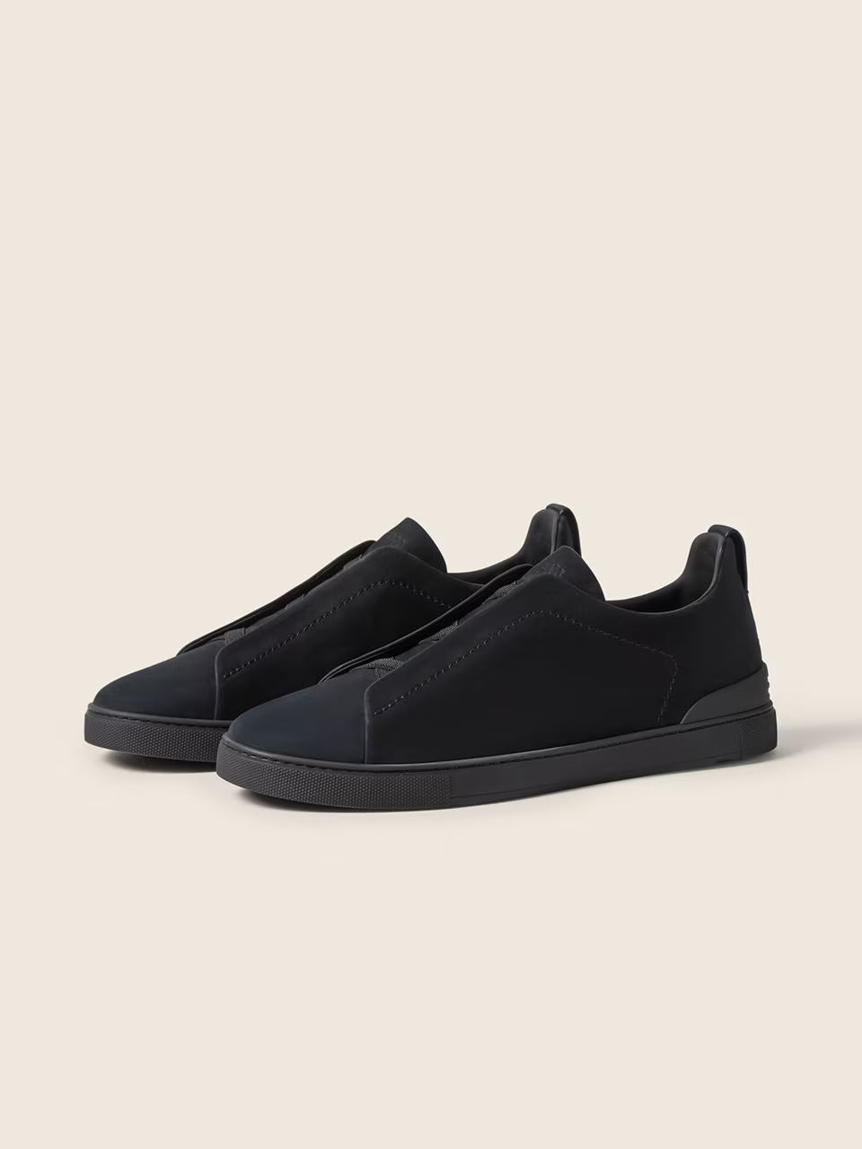 ZEGNA Triple Stitch Sneakers Preto Couro