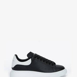 Men's Oversized Sneaker in Black (Black/White)