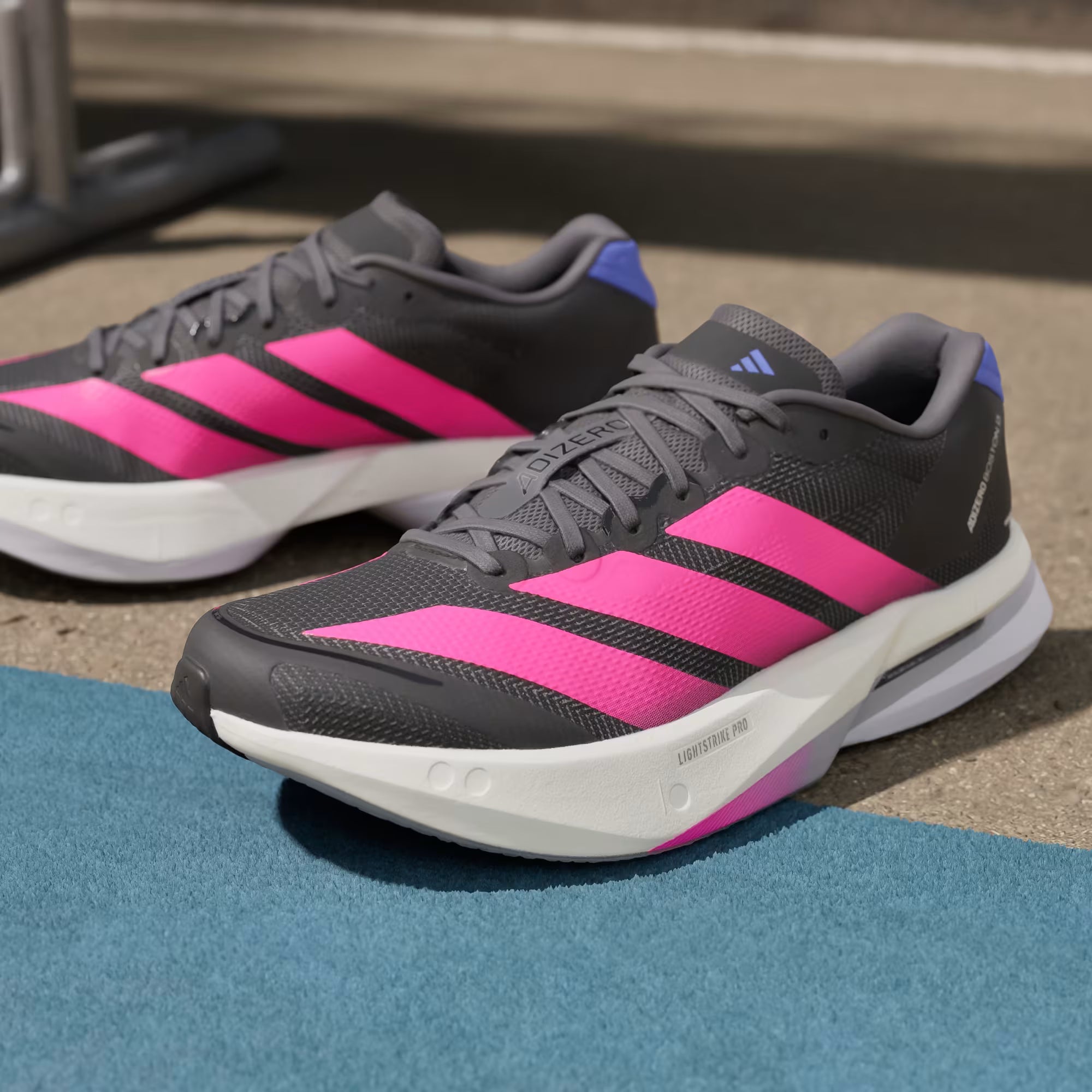 Tênis Adidas Adizero Boston 13 Black / Lucid Pink / Cobalt Blue