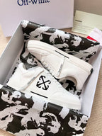 OFF-White Vulcanized Canvas White