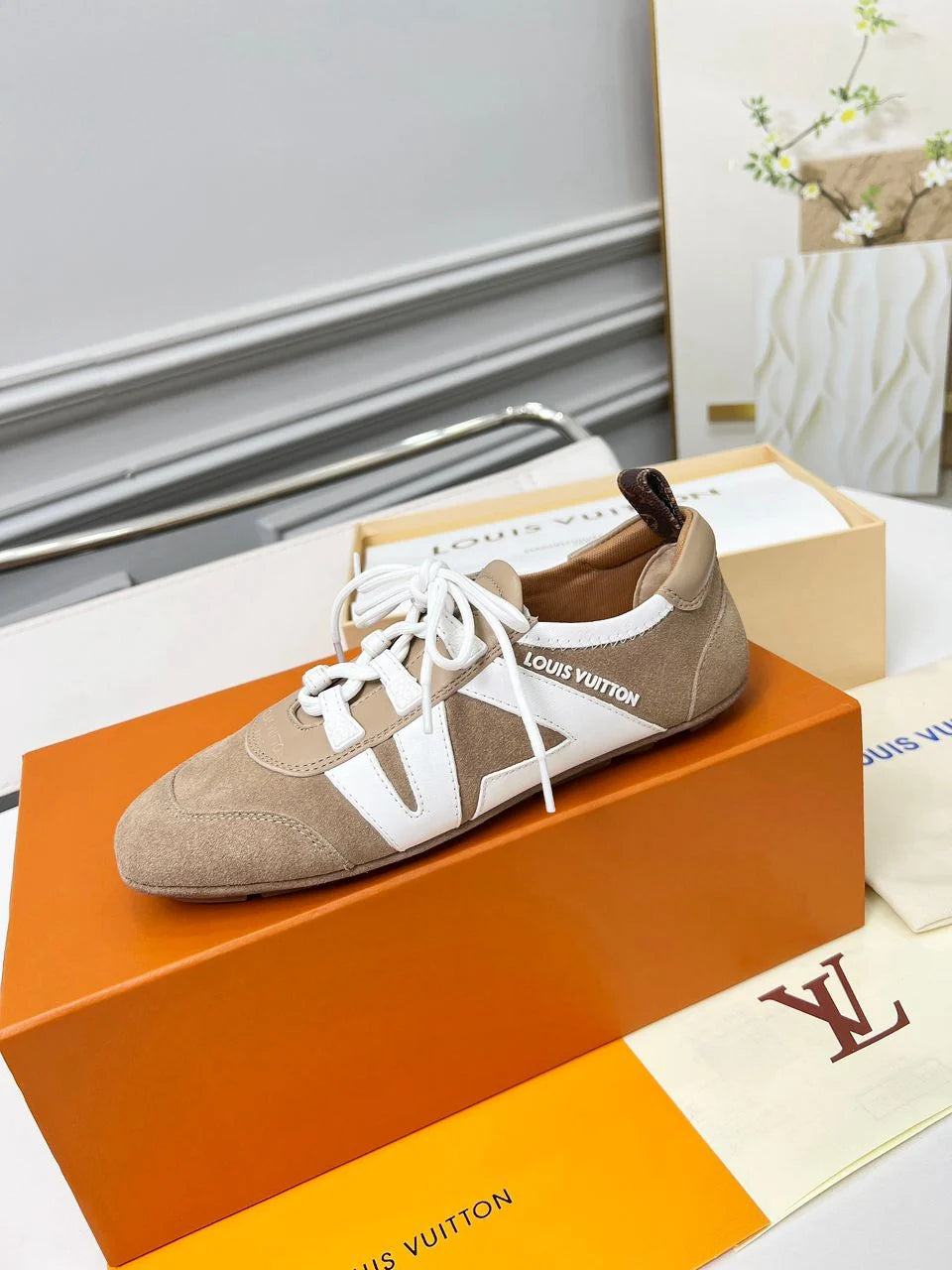 Sneakerina LV Beige White