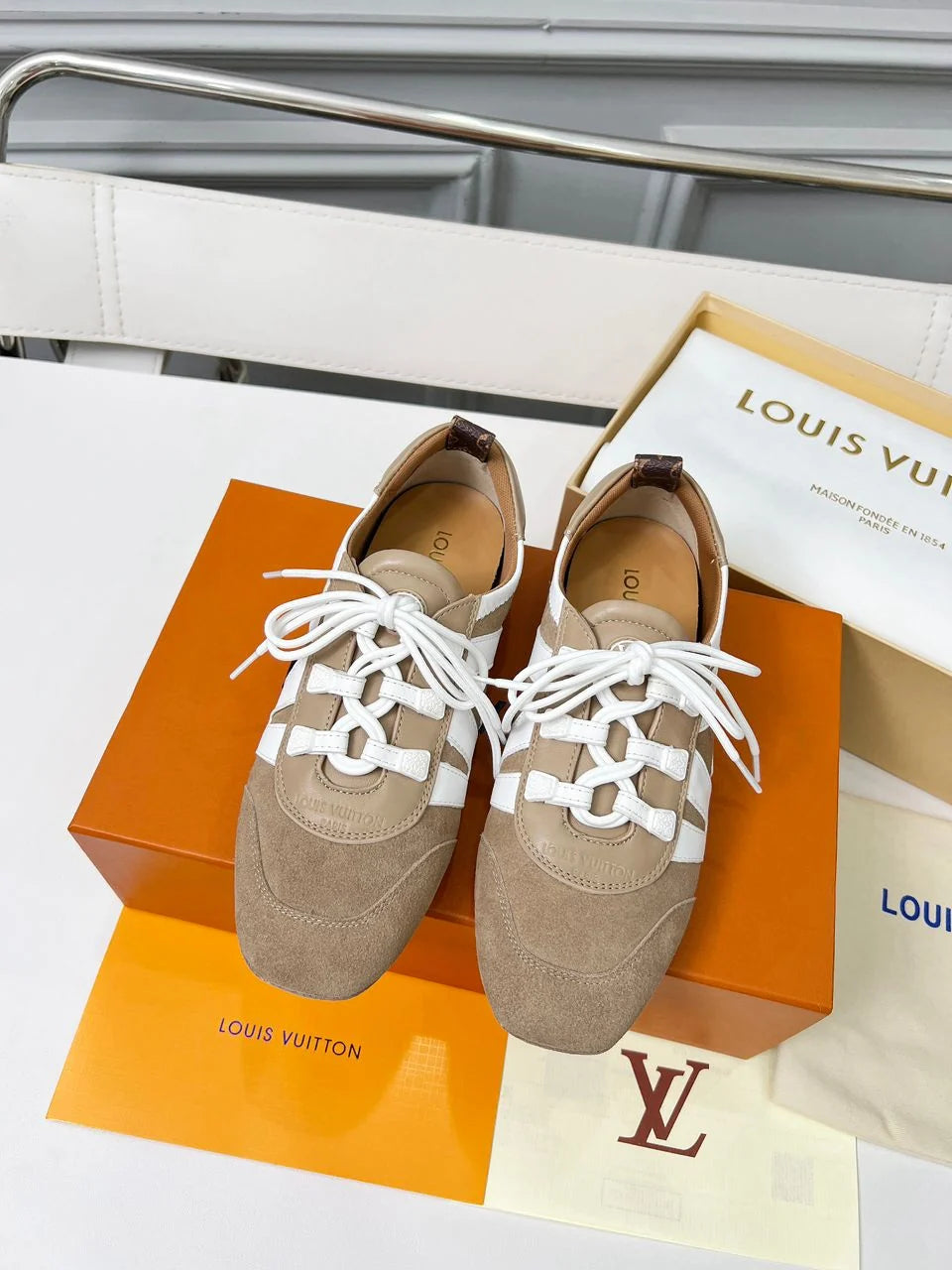 Sneakerina LV Beige White