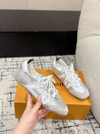 Tênis LV Metallic Silver/White