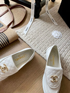 MOCASSIM CHANEL WHITE
