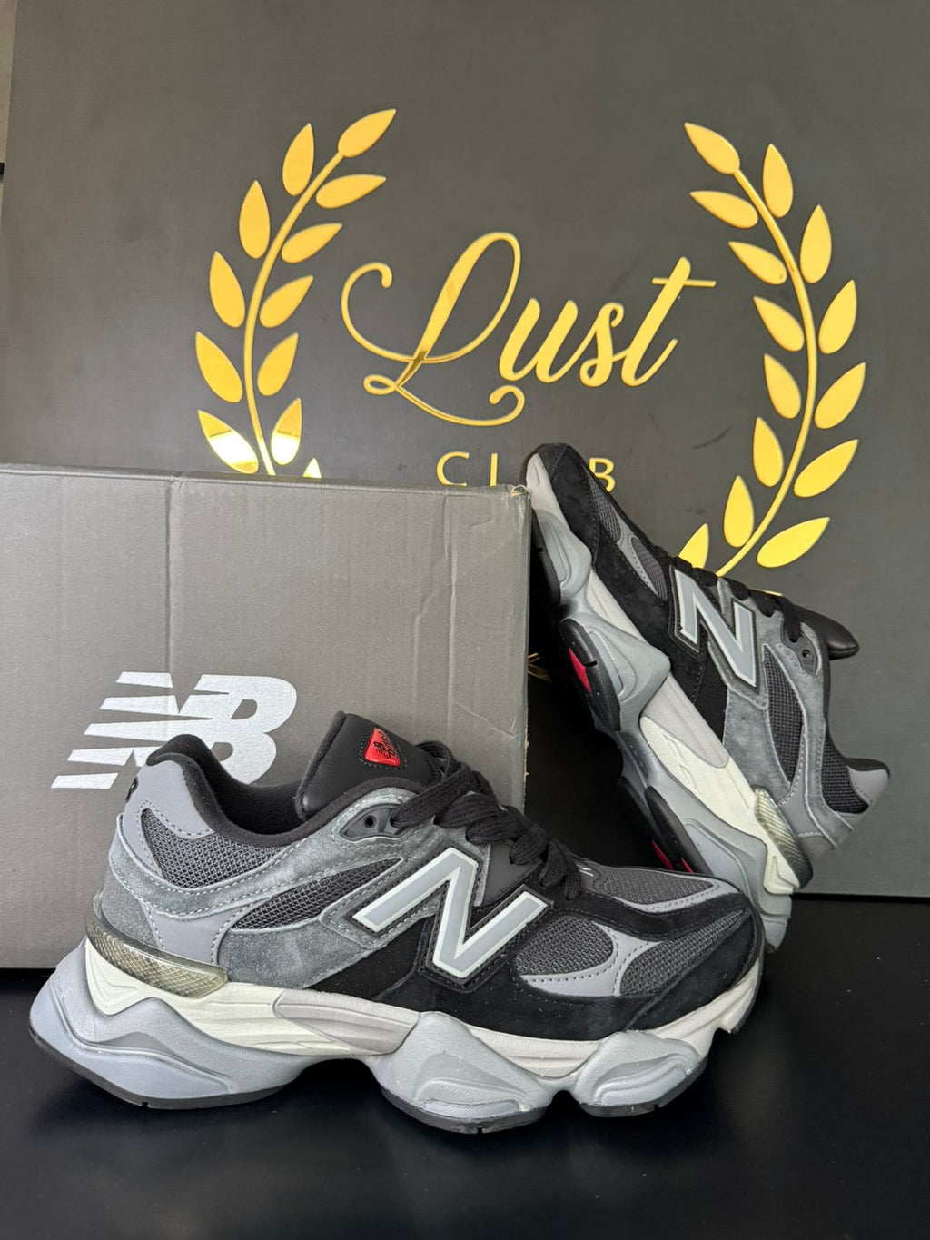 Tenis New Balance 9060 Black Castlerock (PRONTA ENTREGA) Tamanho 39