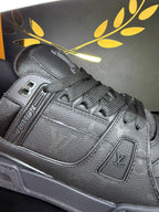Tenis Louis Vuitton Arch Light Black (Pronta Entrega) Tamanho 33 e 34