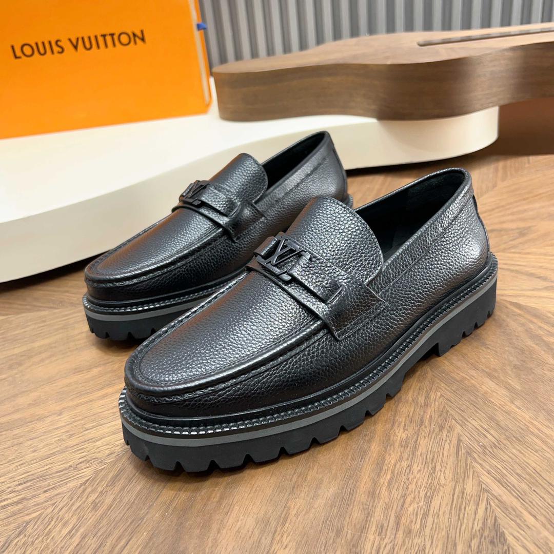 Mocassim Louis Vuitton Couro Black