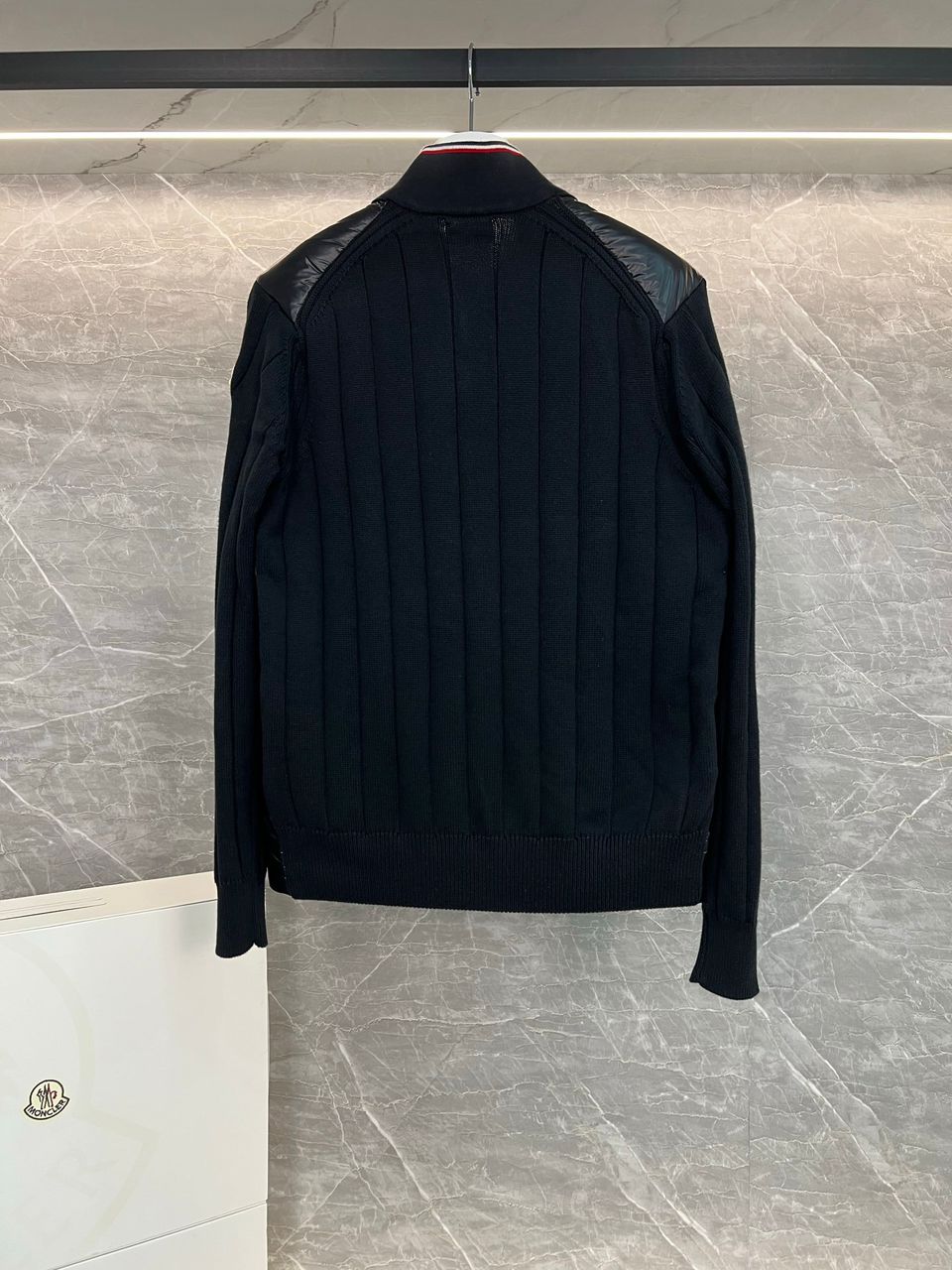 Moncler Puffer Cardigan Cut Black (Pronta Entrega) Tamanho G e GG