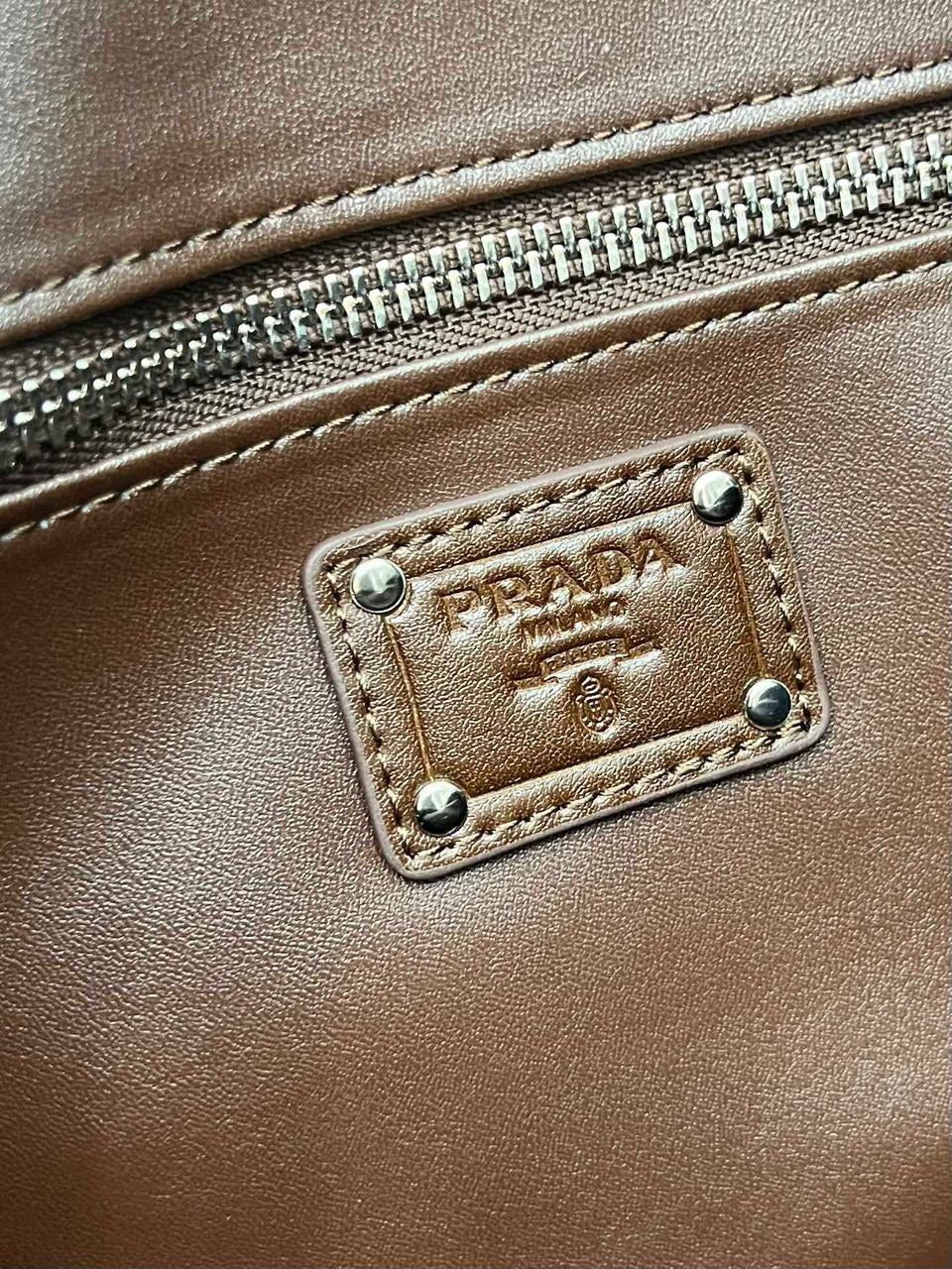 Bolsa Prada Women Tote Leather Brown