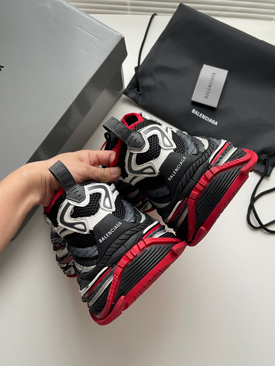 Balenciaga Platform Reduced Red