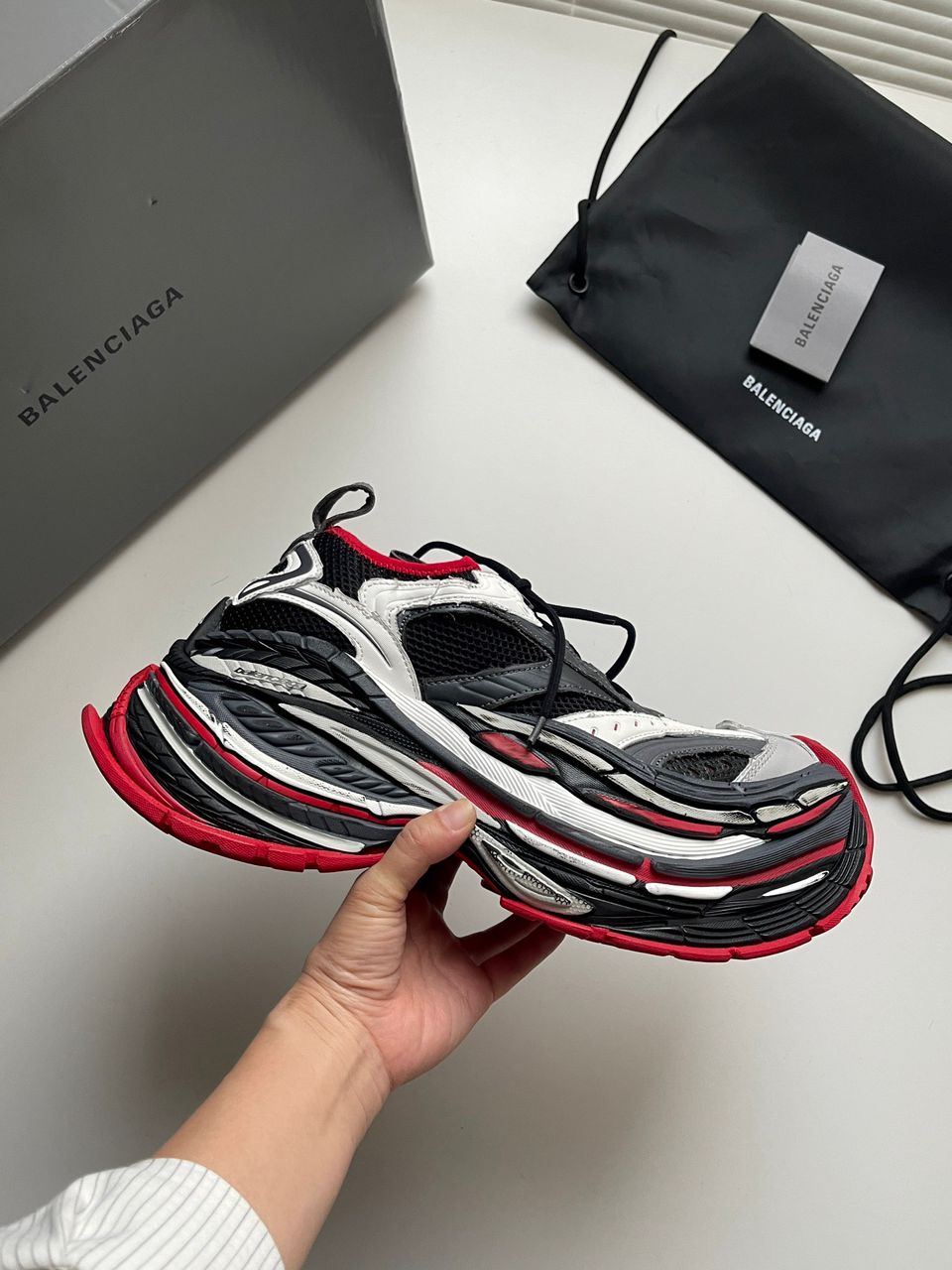 Balenciaga Platform Reduced Red