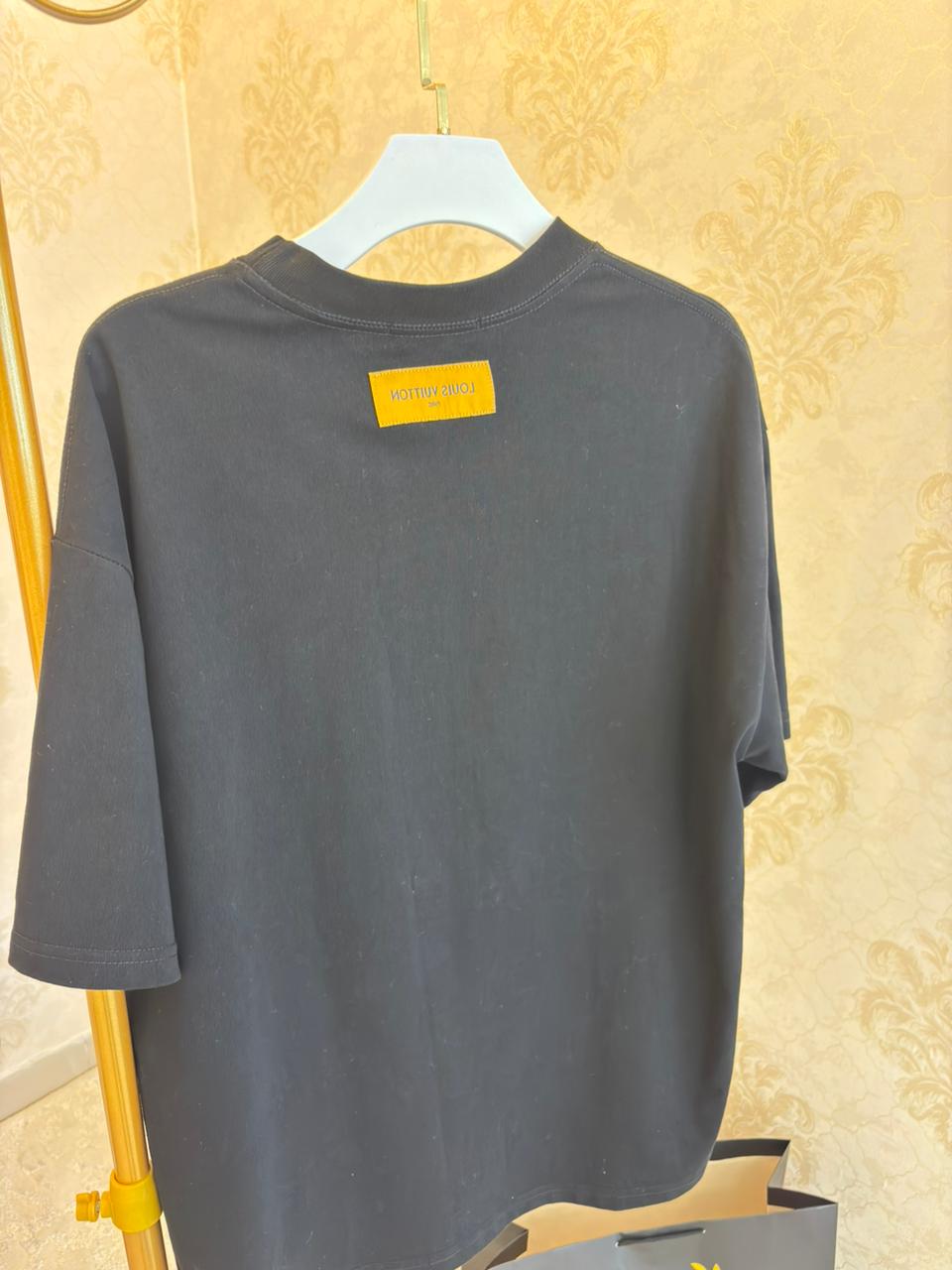 Camiseta Louis Vuitton (Pronta Entrega) Tamanho GG