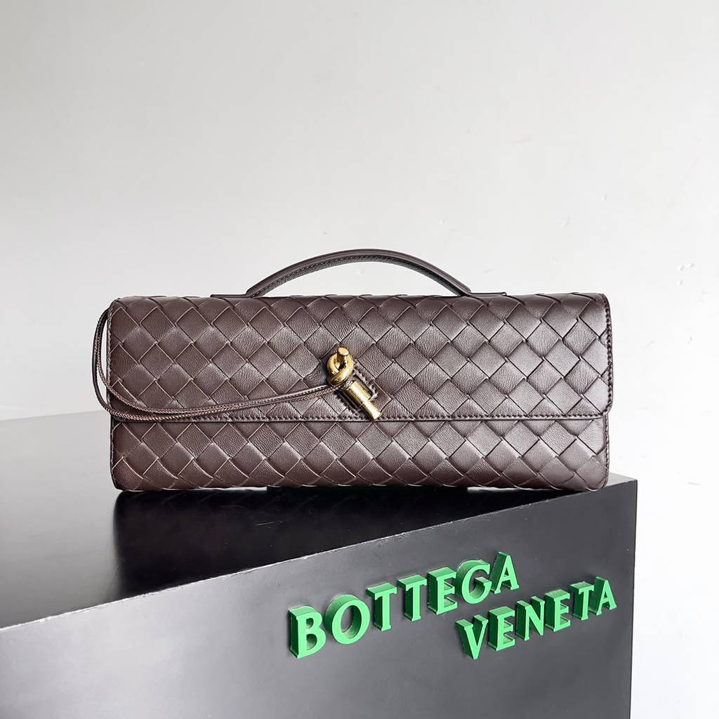 Bottega Veneta Shoulder Bag Vintage Frosted Clutch Baguette Bag Long