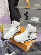 TÊNIS LV Boots High Top Black White Details Halftime