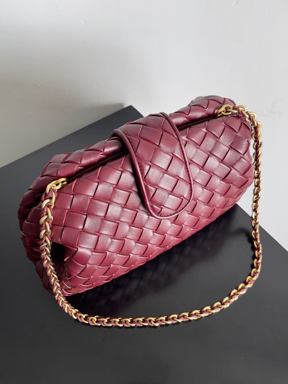 Bottega veneta Lauren 1980 em barolo