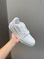 Tênis LOUIS VUITTON  Trainer Sneaker in White