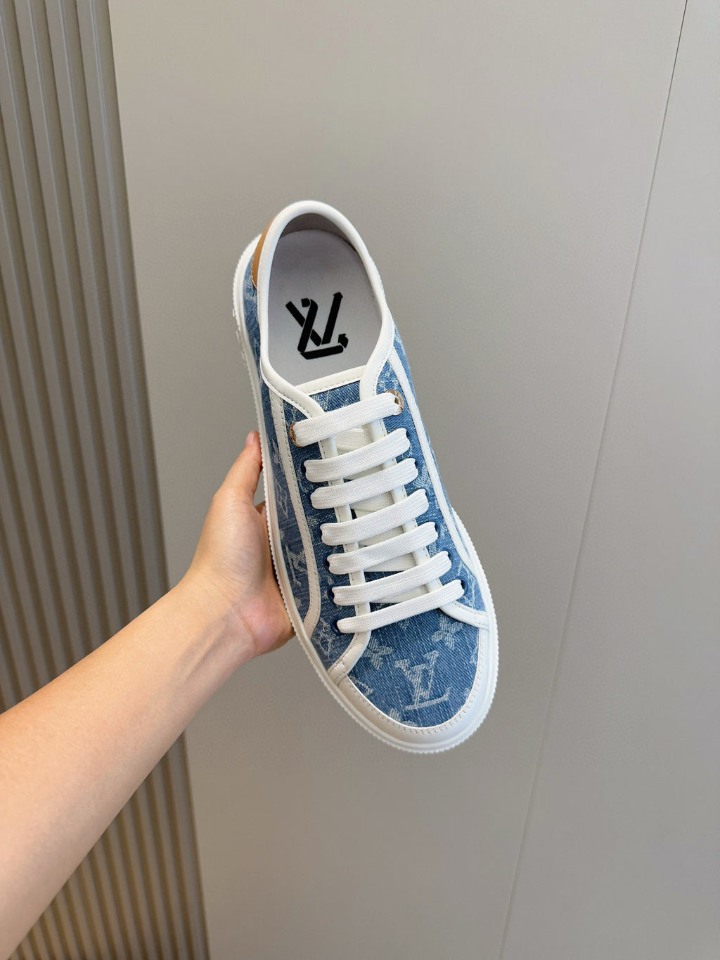 Tênis Louis Vuitton Lagoon Jeans Blue