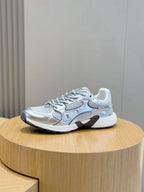Tênis Louis Vuitton Olympia Women's Grey Sports Sneaker