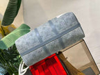 Louis Vuitton Monogram Luxury Zipper Style Medium Travel Bag Keepall