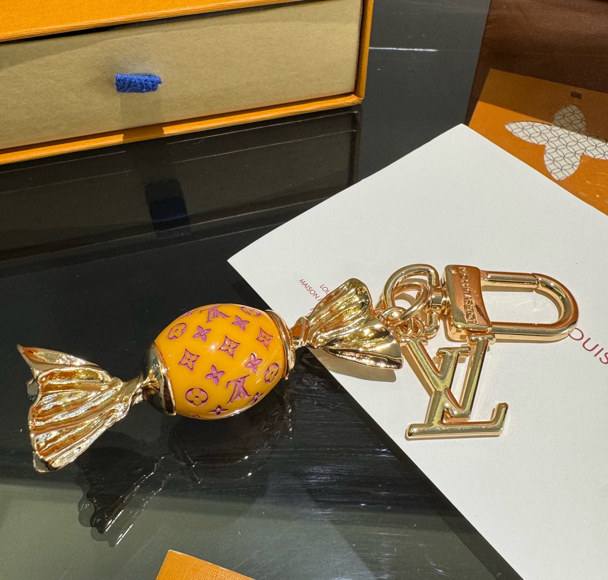 Chaveiro Lv Monogram Sweets Orange