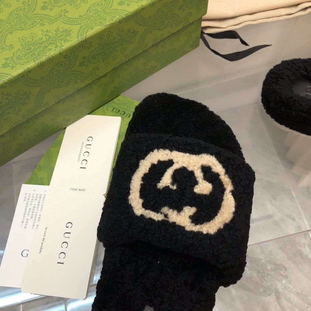 Chinelo Gucci Preto