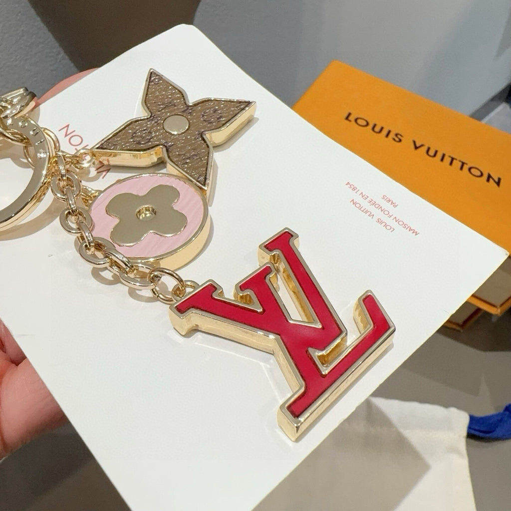 Chaveiro LV Charm de Bolsa Fleur