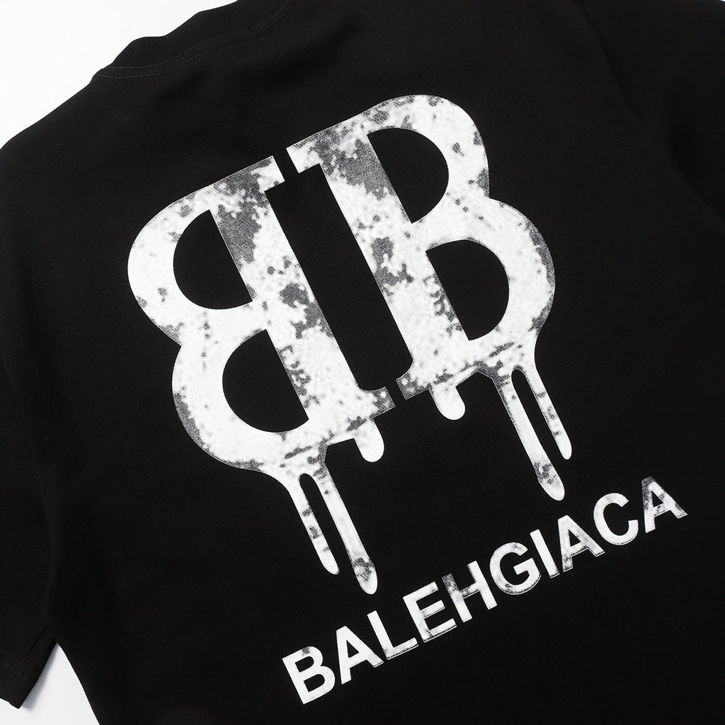 Camiseta Balenciaga black e white