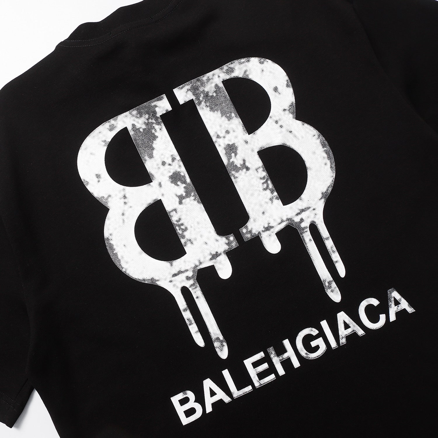 Camiseta Balenciaga black e white