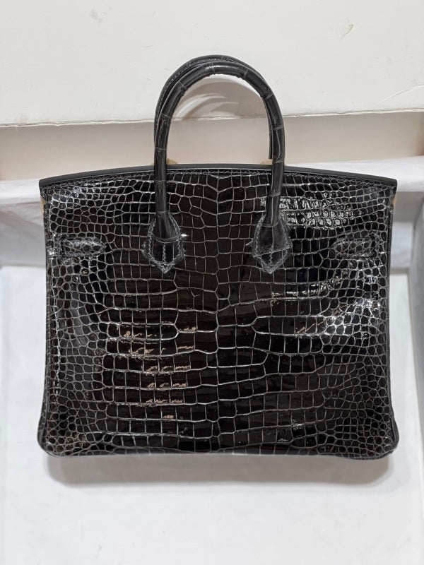 Bolsa Hermes Birkin 25 Alligator Gold Hardware 89