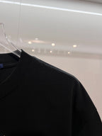 Camiseta Louis Vuitton Jacquard Bordada Genius