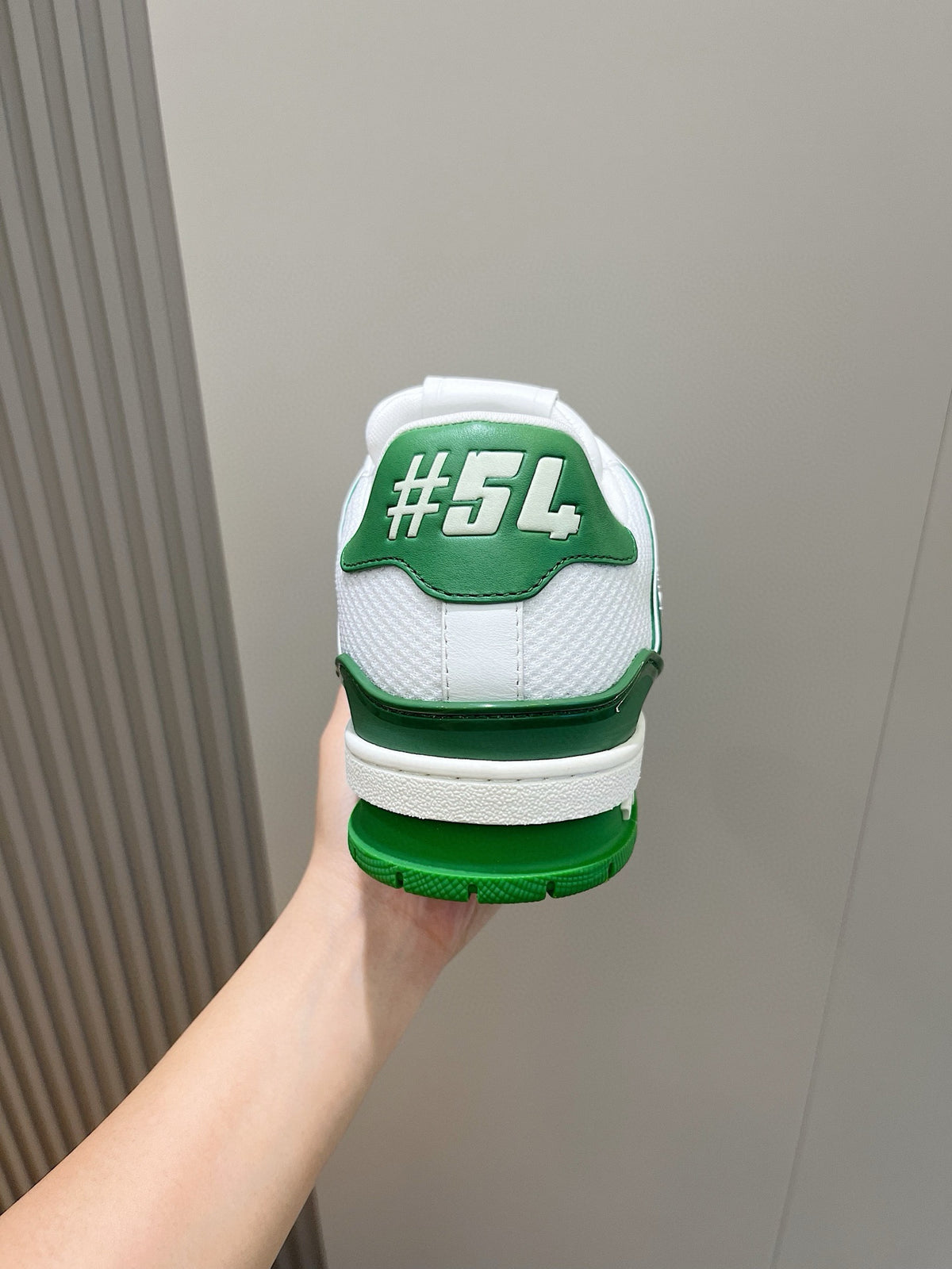 Tênis Louis Vuitton Trainer #54 Low Classic Verde