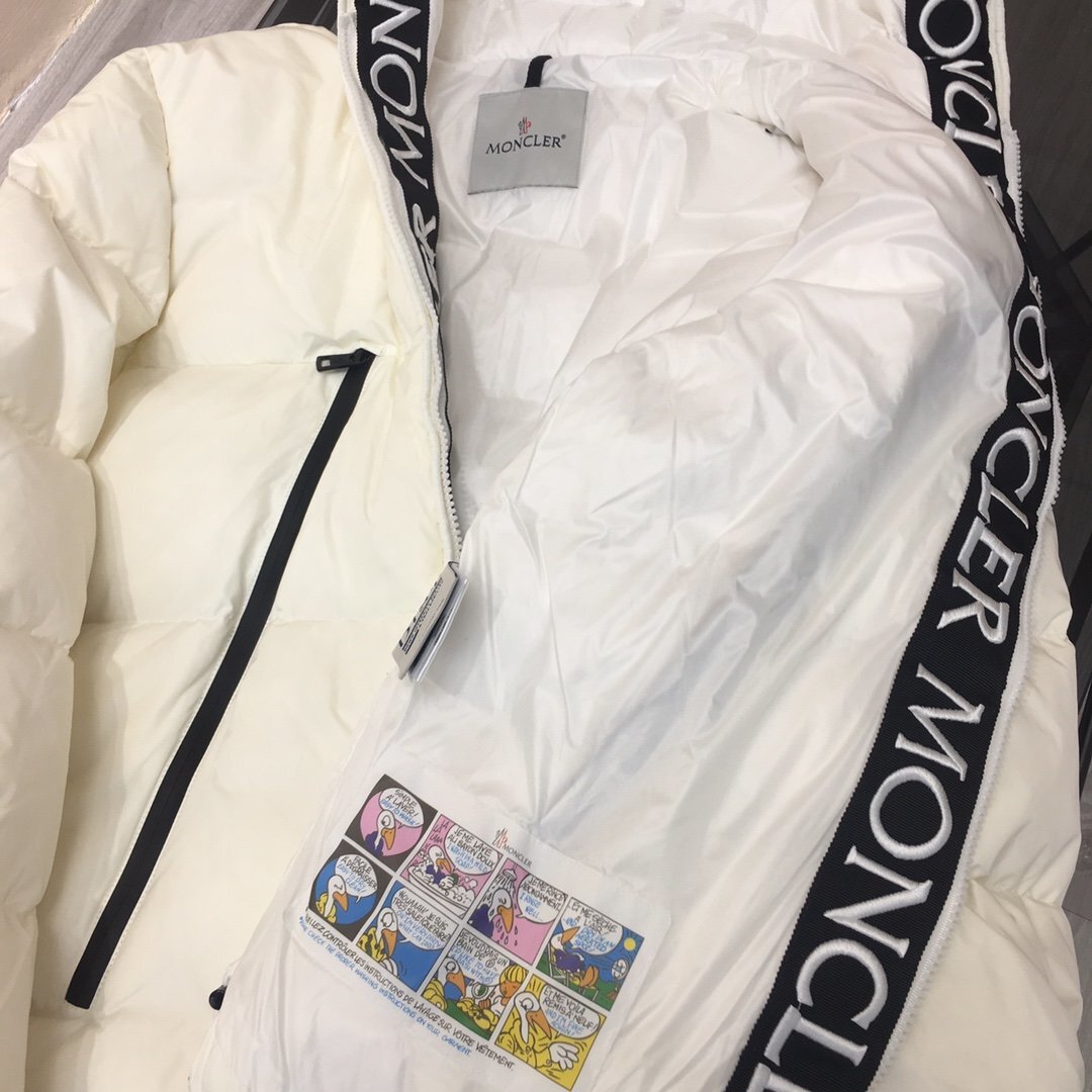 Jaqueta Moncler Down White (Pronta Entrega) Tamanho GG