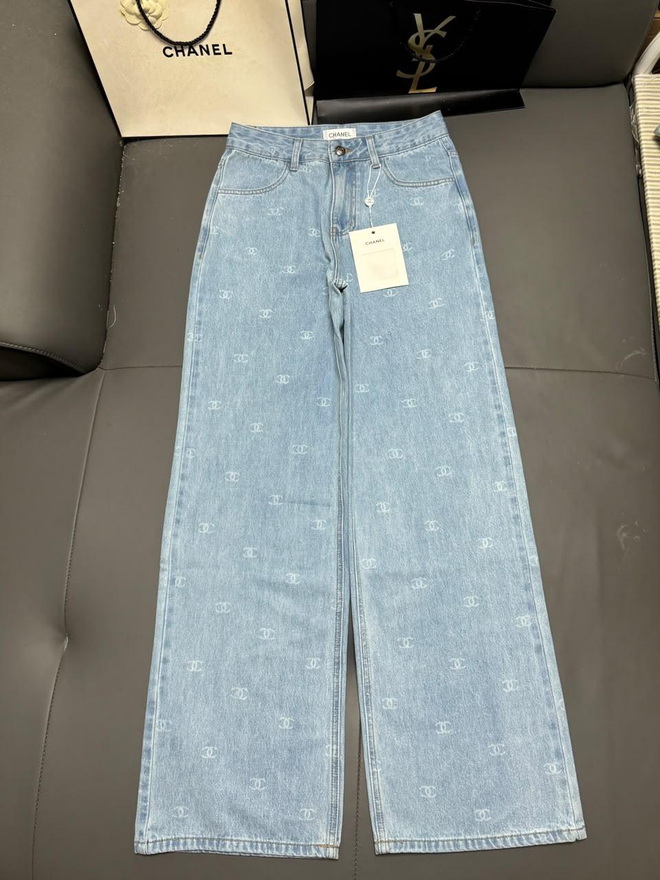 Calça jeans Chanel
