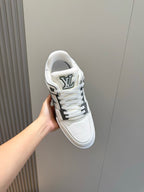 TÊNIS LOUIS VUITTON #54 TRAINER White Grey