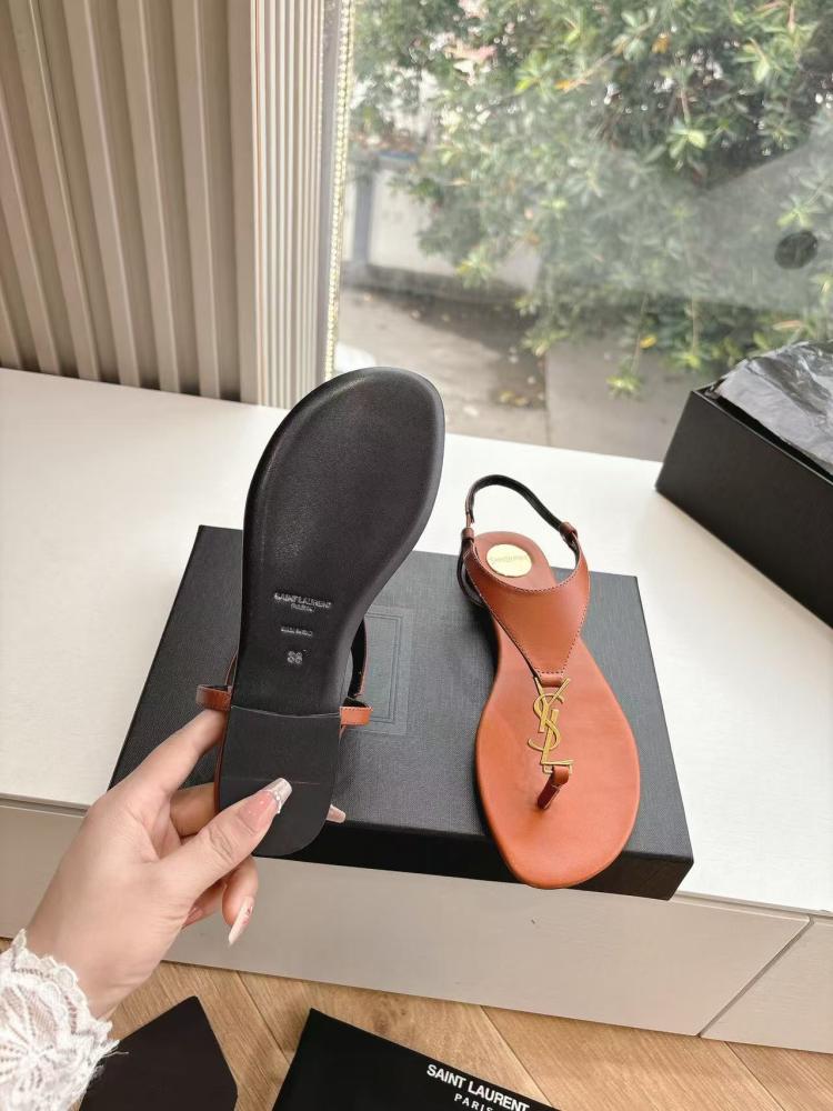 Sandálias tanga saint laurent couro Cassandra YSL  Brown