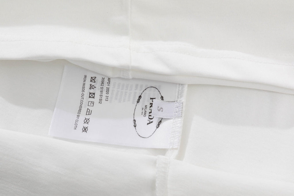 Camiseta Prada