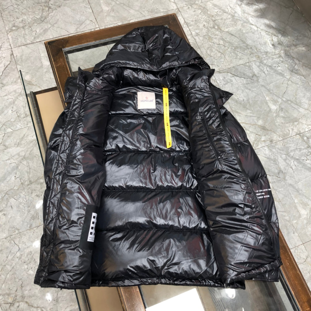Jaqueta Moncler WOM Hantium DOWN (Pronta Entrega) Tamanho L e XL