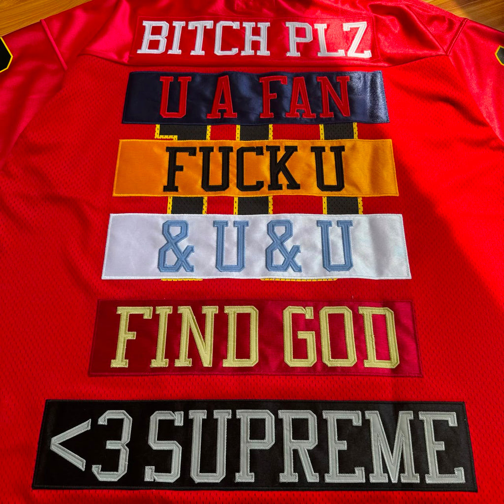 Camiseta Supreme Find God Football Red SS26-W1