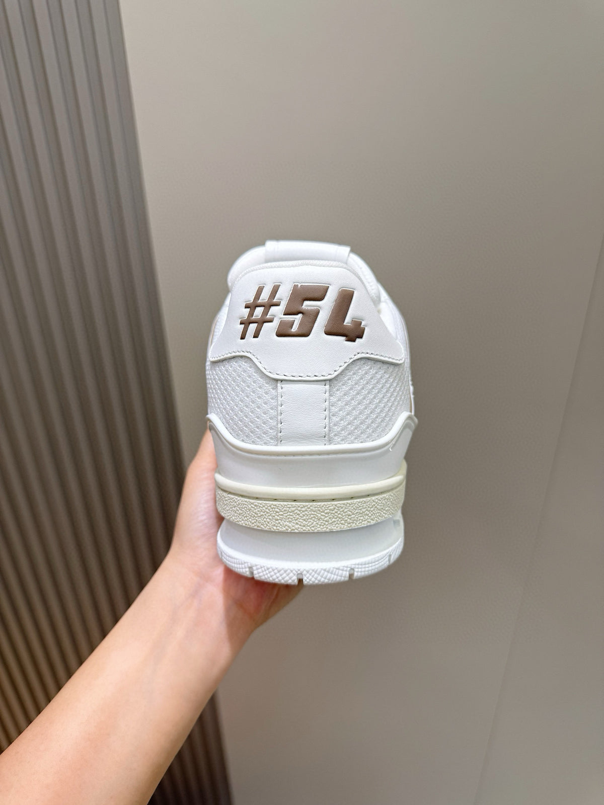 Tênis Louis Vuitton Trainer #54 Low Classic Branco/Marrom